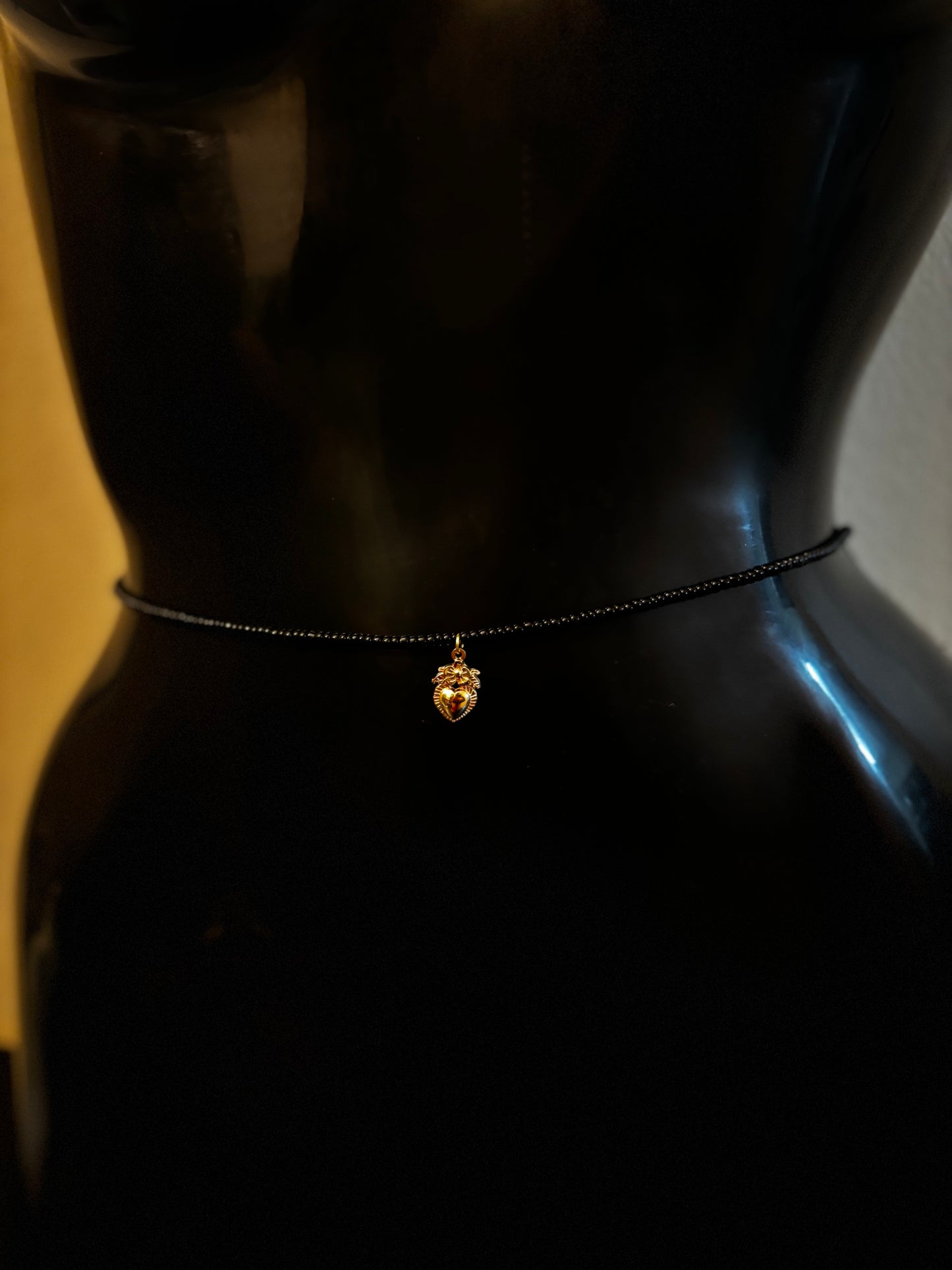 BAYA Ebony &amp; Gold